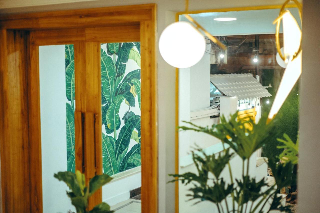 Chilla Palace Homestay Thành Pho Ho Chí Minh Esterno foto
